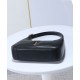 Replica Borsa a hobo YSL Saint Laurent Calypso Mini scollatura profonda nera Imitazione