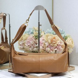 Replica Borsa Dior Piccola/Media D-Journey in Vitello Liscio Vintage Cammello imitazione False Online