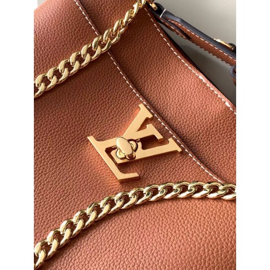 Replica Borsa Louis Vuitton Lock and Walk Marrone