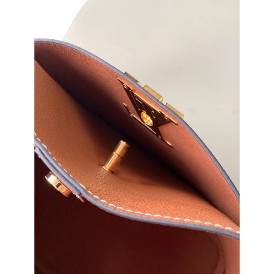 Replica Borsa Louis Vuitton Lock and Walk Marrone