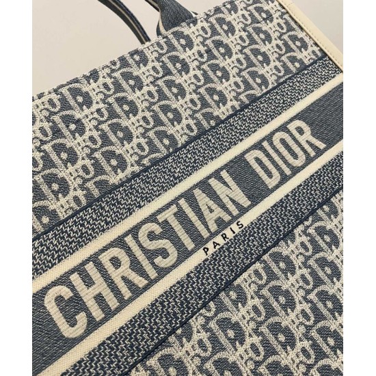 Replica Borsa media Christian Dior Book Tote blu Replica Borsa media Christian Dior Book Tote blu