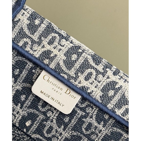 Replica Borsa media Christian Dior Book Tote crema
