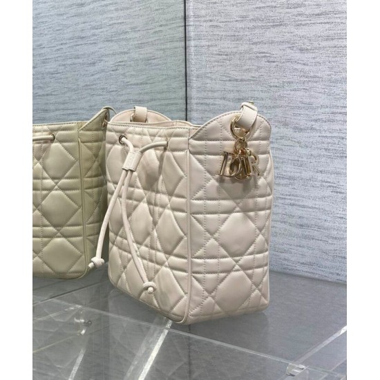 Replica Borsa Christian Dior D-Motion media crema Replica Borsa Christian Dior D-Motion media crema