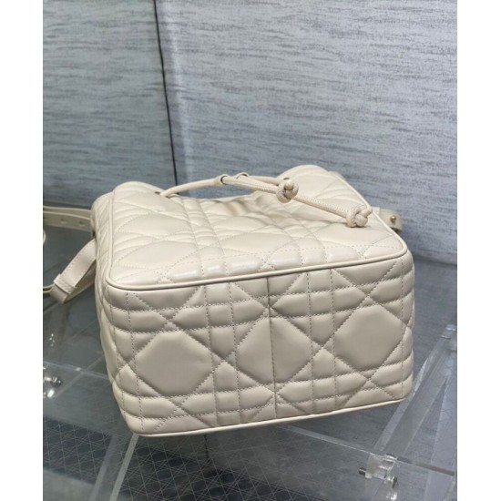Replica Borsa Christian Dior D-Motion media crema Replica Borsa Christian Dior D-Motion media crema