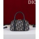 Replica Borsa Christian Dior D-Vibe East-West Nano, blu scuro