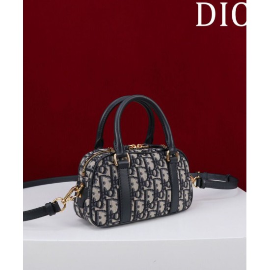 Replica Borsa Christian Dior D-Vibe East-West Nano, blu scuro
