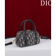 Replica Borsa Christian Dior D-Vibe East-West Nano, blu scuro