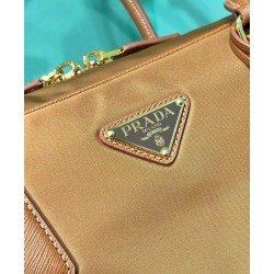 Replica Borsa Prada Re-Edition 1980 grande in Saffiano Re-Nylon, caffè
