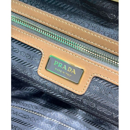 Replica Borsa Prada Re-Edition 1980 grande in Saffiano Re-Nylon, caffè