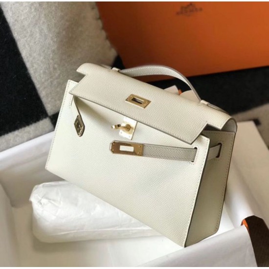 Replica Borsa Hermès Kelly Pochette in pelle Epsom bianca