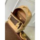 Replica Zaino Louis Vuitton Outdoor in pelle martellata M12624