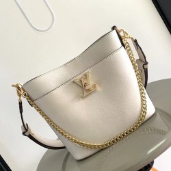 Replica Borsa Louis Vuitton Lock and Walk in pelle martellata marrone M24165