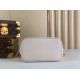 Replica Borsa Louis Vuitton Lock and Walk in pelle martellata bianca M24638