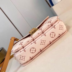 Replica Borsa Louis Vuitton Pochette Metis East West in tela Monogram Dune M46914