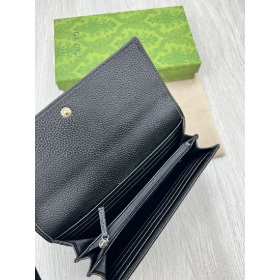 Replica Portafoglio continentale Gucci GG Marmont bicolore 456116 Nero Imitazioni Falso