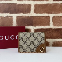 Replica Portafoglio piccolo Gucci GG Emblem 820692 Marrone Imitazioni Falso