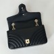 Replica Borsa a spalla media Gucci GG Marmont 837267 Nero Imitazioni Falso