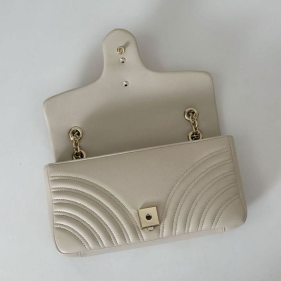 Replica Borsa a spalla media Gucci GG Marmont 837267 Beige Imitazioni Falso