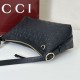 Replica Borsa a tracolla media Gucci GG Emblem 847449 Nera Imitazioni Falso Replica Borsa a tracolla media Gucci GG Emblem 847449 Nera Imitazioni Falso