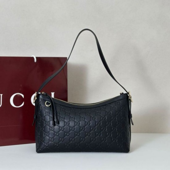 Replica Borsa a tracolla media Gucci GG Emblem 847449 Nera Imitazioni Falso Replica Borsa a tracolla media Gucci GG Emblem 847449 Nera Imitazioni Falso