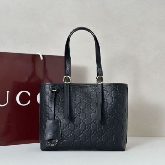Replica Borsa tote media Gucci GG Emblem 847456 Nera Imitazioni Falso Replica Borsa tote media Gucci GG Emblem 847456 Nera Imitazioni Falso