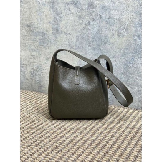 Replica Borsa hobo mini morbida YSL Saint Laurent Le 5 À 7 Caffè Chiaro Imitazioni Falso