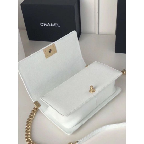 Replica Borsa Chanel Boy Flap Classic A67086 Pelle di vitello granata hardware oro/argento bianca Imitazioni Falso Replica Borsa Chanel Boy Flap Classic A67086 Pelle di vitello granata hardware oro/argento bianca Imitazioni Falso