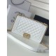 Replica Borsa Chanel Boy Flap Classic A67086 Pelle di vitello granata hardware oro/argento bianca Imitazioni Falso Replica Borsa Chanel Boy Flap Classic A67086 Pelle di vitello granata hardware oro/argento bianca Imitazioni Falso