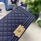 Replica Borsa Chanel Boy Flap Classic A67086 Pelle di vitello granata hardware oro/argento blu Imitazioni Falso Replica Borsa Chanel Boy Flap Classic A67086 Pelle di vitello granata hardware oro/argento blu Imitazioni Falso