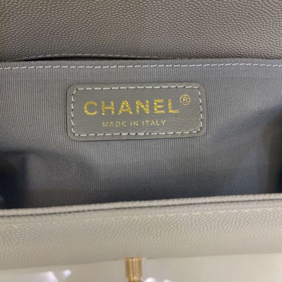 Replica Borsa Chanel Boy Flap Classic A67086 Pelle di vitello granata hardware oro grigio Imitazioni Falso Replica Borsa Chanel Boy Flap Classic A67086 Pelle di vitello granata hardware oro grigio Imitazioni Falso