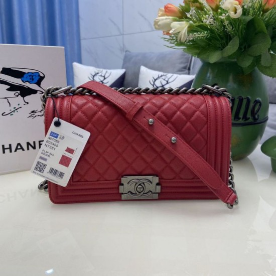 Replica Borsa Chanel Boy Flap Classic A67086 Pelle di vitello granata hardware oro/argento rossa Imitazioni Falso Replica Borsa Chanel Boy Flap Classic A67086 Pelle di vitello granata hardware oro/argento rossa Imitazioni Falso