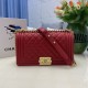 Replica Borsa Chanel Boy Flap Classic A67086 Pelle di vitello granata hardware oro/argento rossa Imitazioni Falso Replica Borsa Chanel Boy Flap Classic A67086 Pelle di vitello granata hardware oro/argento rossa Imitazioni Falso