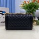 Replica Borsa Chanel Boy Flap Classic A67086 Pelle di vitello granata hardware bronzo nera Imitazioni Falso