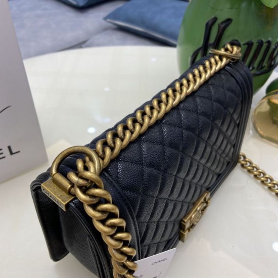 Replica Borsa Chanel Boy Flap Classic A67086 Pelle di vitello granata hardware bronzo nera Imitazioni Falso