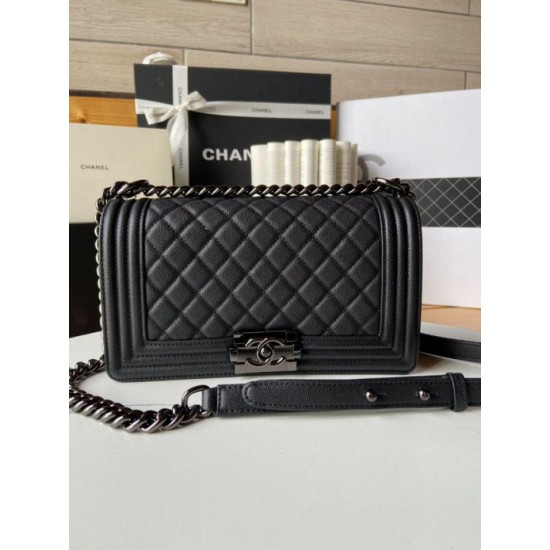 Replica Borsa Chanel Boy Flap A67086 Pelle di vitello granata finiture nere Imitazioni Falso
