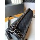 Replica Borsa Chanel Boy Flap A67086 Pelle di vitello granata finiture nere Imitazioni Falso