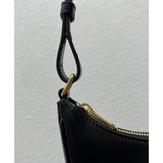 Replica Borsa a tracolla Celine Ava Triomphe Half Moon Nera Imitazioni Falso