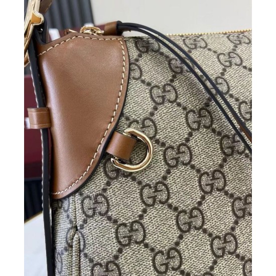 Replica Borsa a tracolla media Gucci serie GG Emblem 815216 Marrone Imitazioni Falso