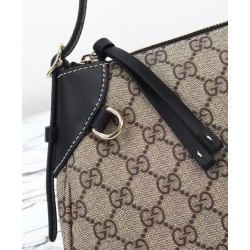 Replica Borsa a tracolla Gucci GG Emblem Piccola 815218 Marrone Imitazioni Falso