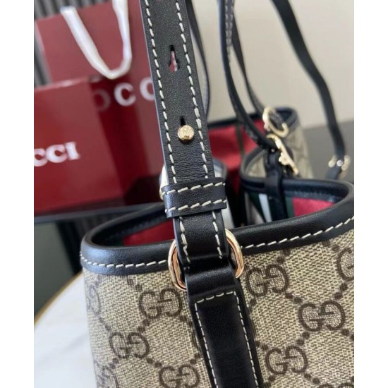Replica Borsa tote piccola Gucci GG Emblem 815214 Nero Imitazioni Falso Replica Borsa tote piccola Gucci GG Emblem 815214 Nero Imitazioni Falso