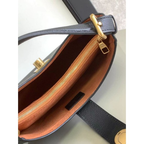 Miglior Falso Louis Vuitton Borsa a tracolla Low Key Grained M24611 Economiche Premium