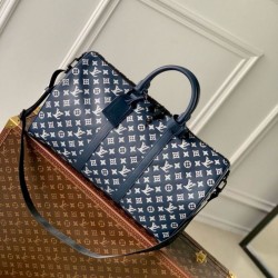 Replica perfetta Louis Vuitton Keepall Bandouliere 50 Borsa Monogram Shadow M24953 Imitazione Outlet Online