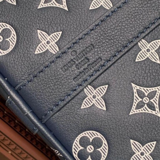 Replica perfetta Louis Vuitton Keepall Bandouliere 50 Borsa Monogram Shadow M24953 Imitazione Outlet Online