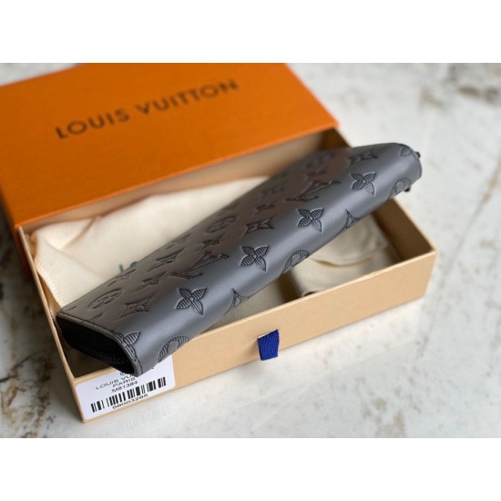 Migliore Repliche Louis Vuitton Zippy Portafoglio Vertical Monogram Shadow M81384 Economiche Outlet Online