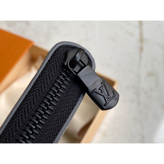 Migliore Repliche Louis Vuitton Zippy Portafoglio Vertical Monogram Shadow M81384 Economiche Outlet Online