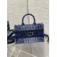 Migliore Repliche Dior Mini Book Tote con Tracolla Blu Denim Oblique Jacquard Economiche Outlet Online