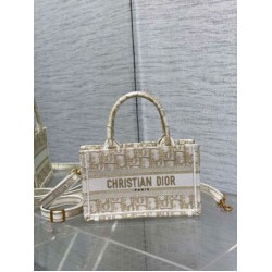 Perfette Qualità Repliche Borsa Dior Mini Book Tote con cinturino ricamato Dior Oblique color oro Imitazione