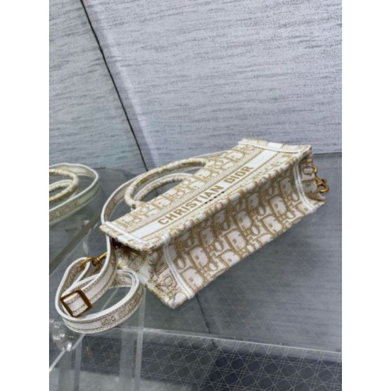 Perfette Qualità Repliche Borsa Dior Mini Book Tote con cinturino ricamato Dior Oblique color oro Imitazione