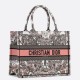 Replica perfetta Borsa tote Dior media con libro Farfalla intorno al mondo ricamato Imitazione Outlet Online