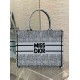 Borsa Dior Media Book Tote Bag Blu Miss Dior Allover Embroidery Replica originale di alta qualità Miglior Falso Borsa Dior Media Book Tote Bag Blu Miss Dior Allover Embroidery Economiche Premium
